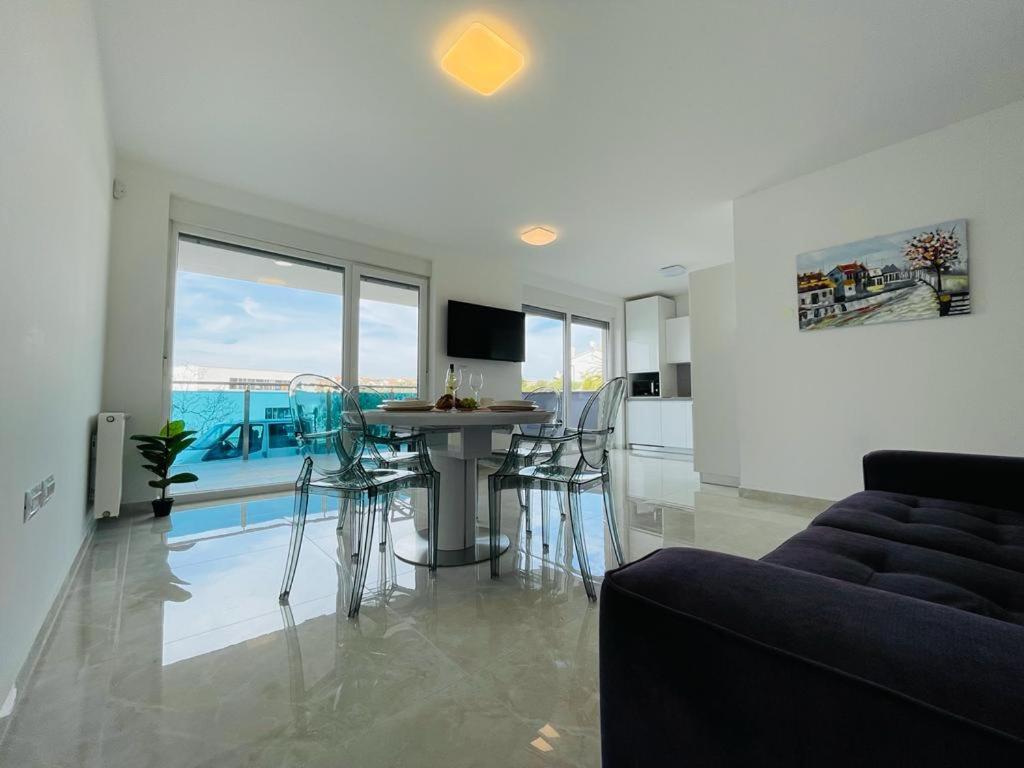 Apartment Seascape Pjescana Uvala