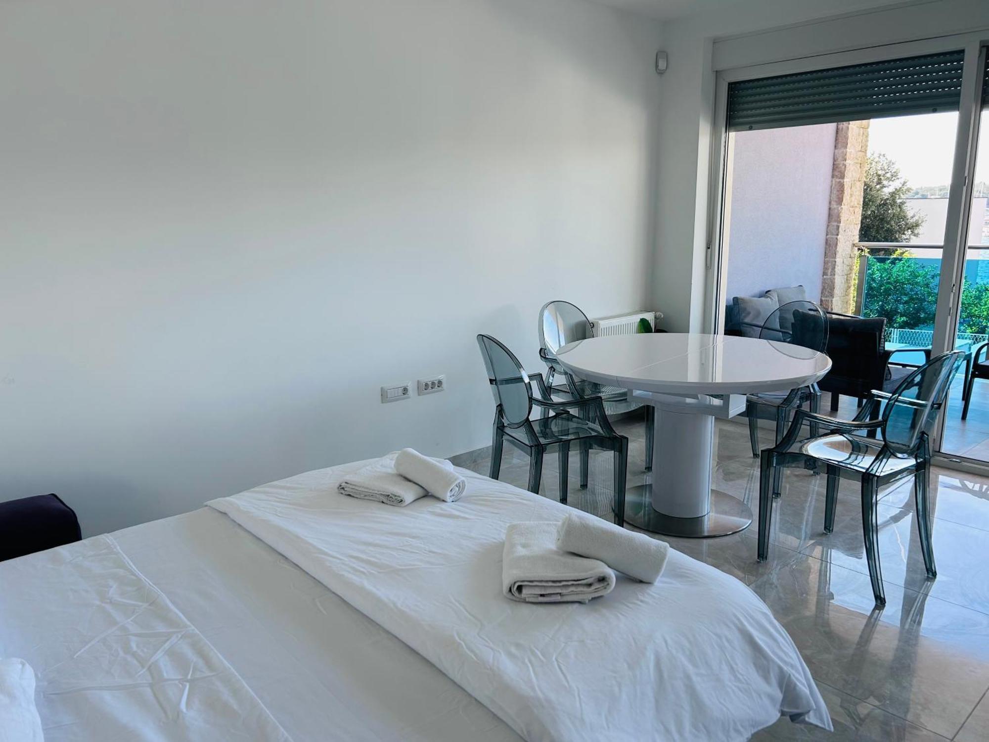 Seascape Apartment